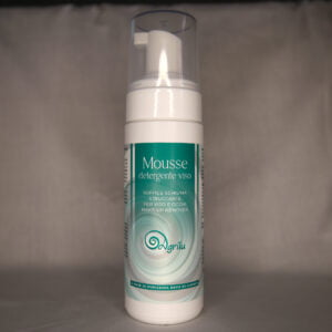Mousse detergente alla bava di lumaca