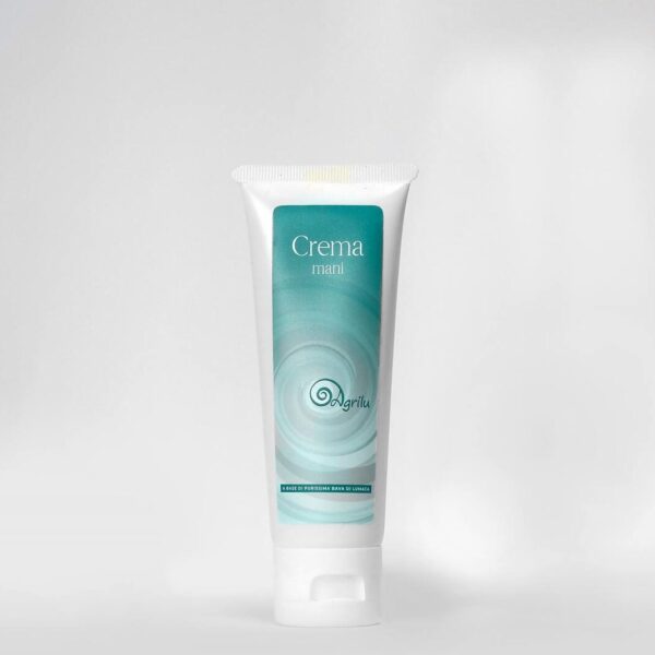 Allevamento lumache vive spurgate Chiocciole Helix Aspera Maxima vendita diretta Brescia Crema Mani alla bava di lumaca